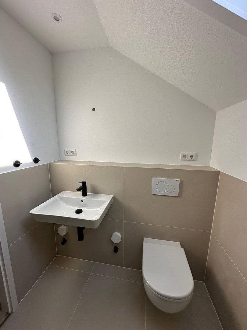 Prenájom bytu 1-izbový 48 m², Dreieich, Hesensko Prenájom bytu 1-izbový 48 m², Dreieich, Hesensko