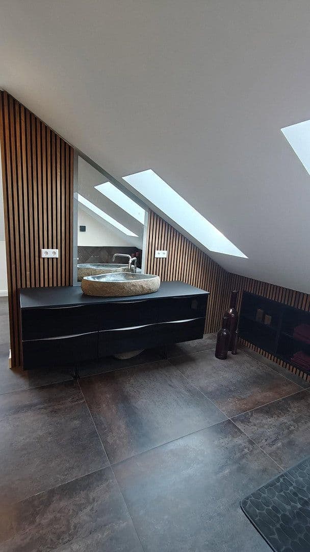 Predaj domu 227 m², pozemek 740 m², Bremen, Brémy Predaj domu 227 m², pozemek 740 m², Bremen, Brémy