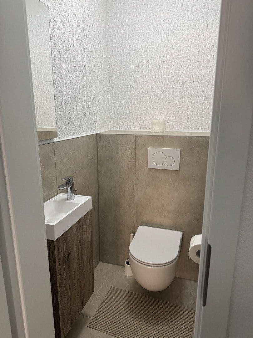 Prenájom bytu 3-izbový 75 m², Ittlingen, Bádensko-Wurttembersko Prenájom bytu 3-izbový 75 m², Ittlingen, Bádensko-Wurttembersko