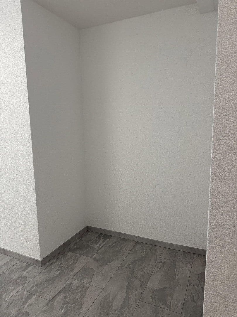 Prenájom bytu 3-izbový 75 m², Ittlingen, Bádensko-Wurttembersko Prenájom bytu 3-izbový 75 m², Ittlingen, Bádensko-Wurttembersko