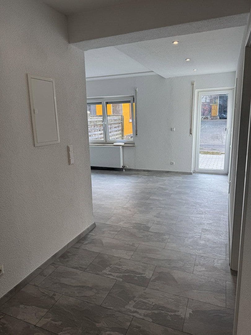 Prenájom bytu 3-izbový 75 m², Ittlingen, Bádensko-Wurttembersko Prenájom bytu 3-izbový 75 m², Ittlingen, Bádensko-Wurttembersko