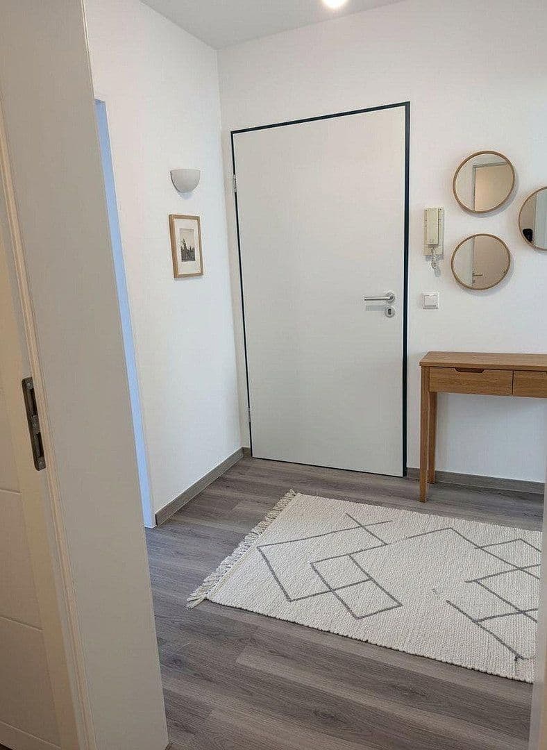 Prenájom bytu 2-izbový 75 m², Düsseldorf, Severné Porýnie - Westfálsko Prenájom bytu 2-izbový 75 m², Düsseldorf, Severné Porýnie - Westfálsko