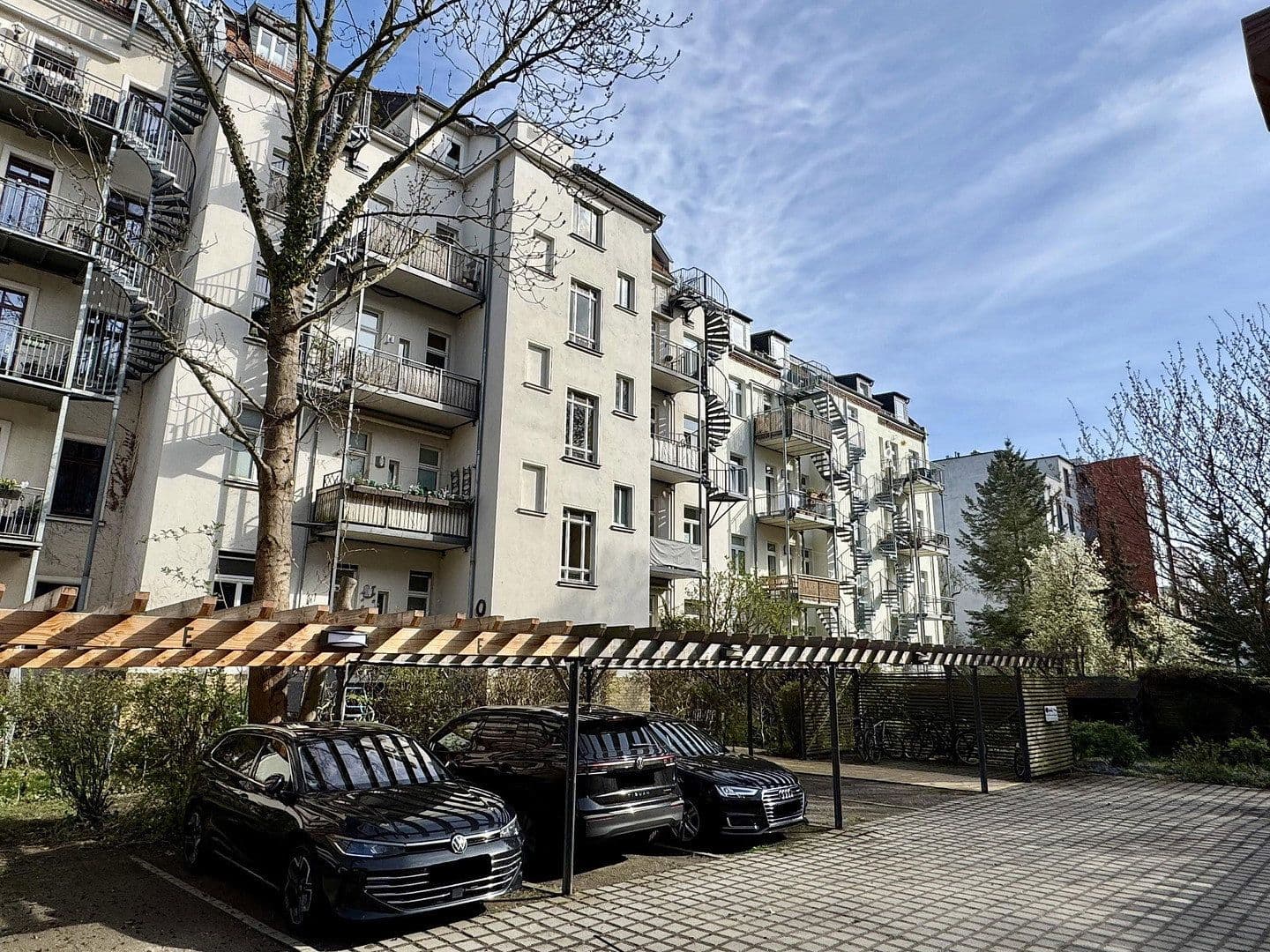 Predaj bytu 3-izbový 114 m², Könneritzstraße 29 Hinterhaus, Leipzig, Sasko Predaj bytu 3-izbový 114 m², Könneritzstraße 29 Hinterhaus, Leipzig, Sasko