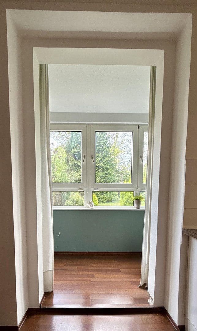 Prenájom bytu 2-izbový 60 m², Hainstraße 78, Wuppertal, Severné Porýnie - Westfálsko Prenájom bytu 2-izbový 60 m², Hainstraße 78, Wuppertal, Severné Porýnie - Westfálsko