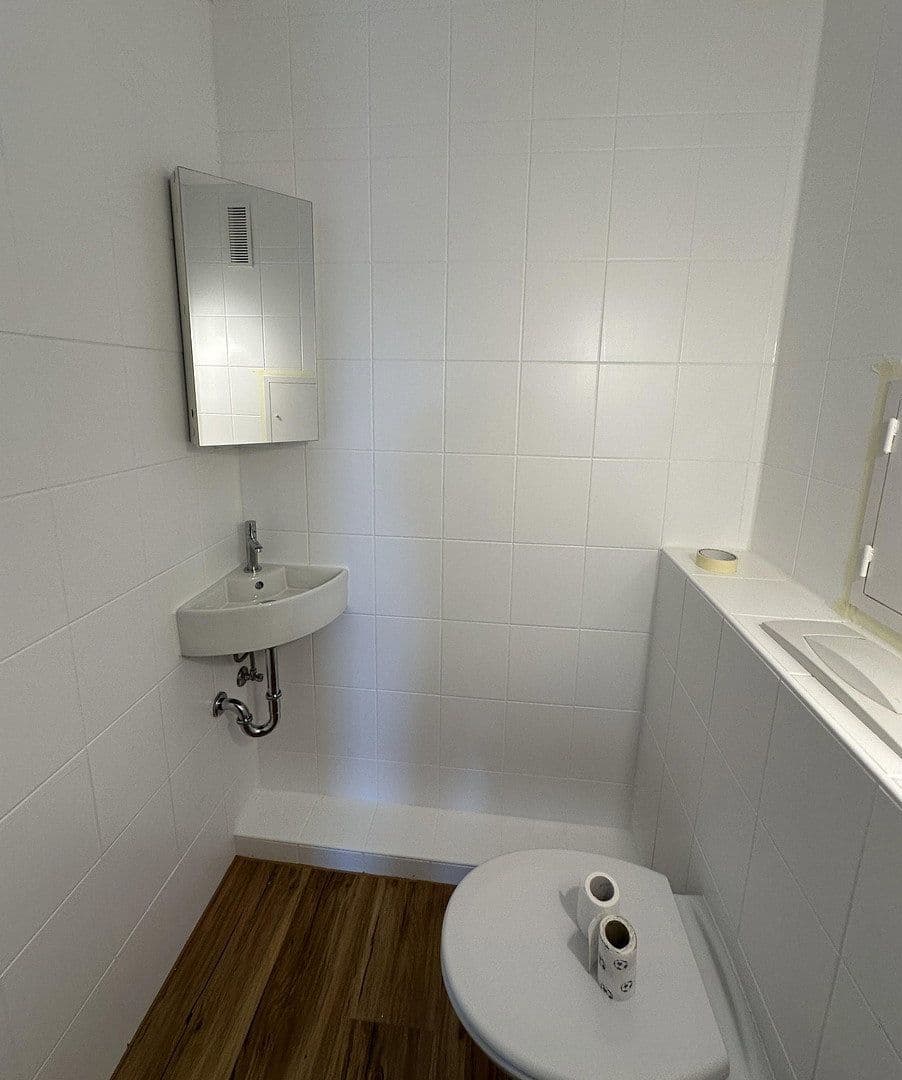 Prenájom bytu 3-izbový 80 m², Unterboihinger Straße 61, Oberboihingen, Bádensko-Wurttembersko Prenájom bytu 3-izbový 80 m², Unterboihinger Straße 61, Oberboihingen, Bádensko-Wurttembersko