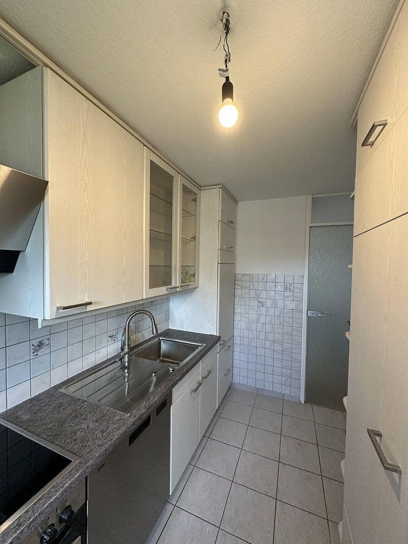 Prenájom bytu 3-izbový 80 m², Unterboihinger Straße 61, Oberboihingen, Bádensko-Wurttembersko Prenájom bytu 3-izbový 80 m², Unterboihinger Straße 61, Oberboihingen, Bádensko-Wurttembersko