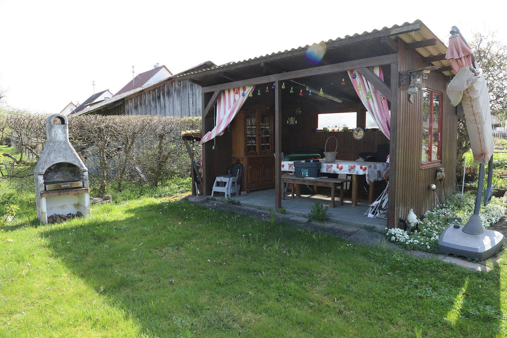 Predaj domu 200 m², pozemek 1.159 m², Ebersbach-Musbach, Bádensko-Wurttembersko Predaj domu 200 m², pozemek 1.159 m², Ebersbach-Musbach, Bádensko-Wurttembersko