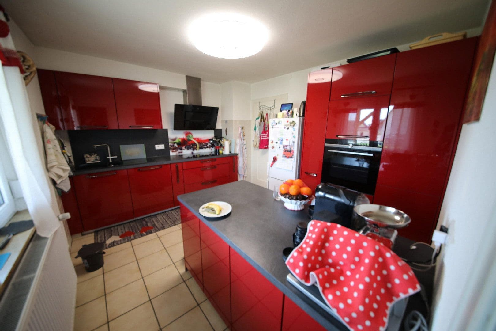 Predaj domu 200 m², pozemek 1.159 m², Ebersbach-Musbach, Bádensko-Wurttembersko Predaj domu 200 m², pozemek 1.159 m², Ebersbach-Musbach, Bádensko-Wurttembersko