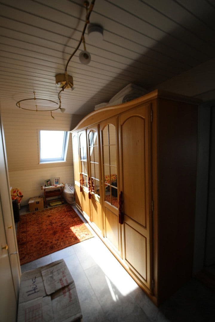 Predaj domu 200 m², pozemek 1.159 m², Ebersbach-Musbach, Bádensko-Wurttembersko Predaj domu 200 m², pozemek 1.159 m², Ebersbach-Musbach, Bádensko-Wurttembersko