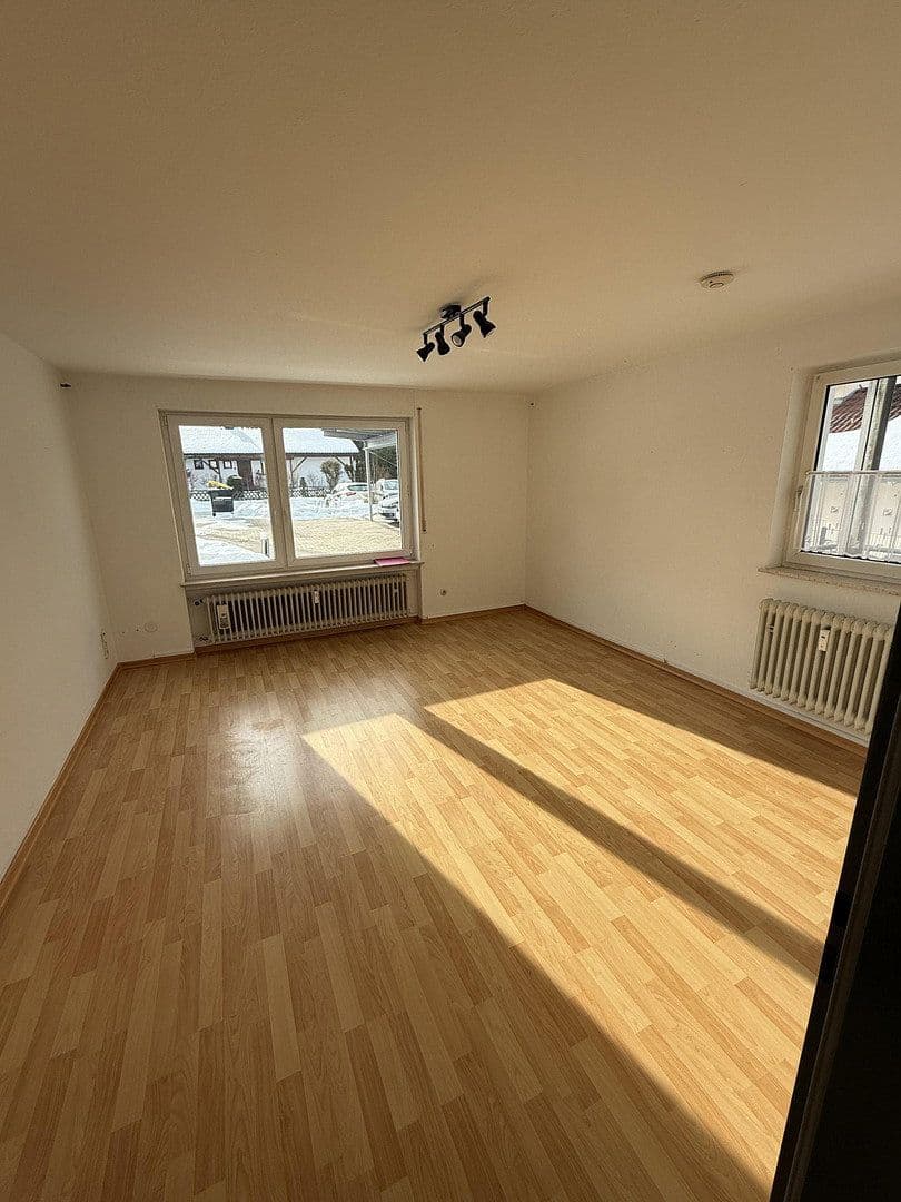 Prenájom bytu 2-izbový 55 m², Isny im Allgäu, Bádensko-Wurttembersko Prenájom bytu 2-izbový 55 m², Isny im Allgäu, Bádensko-Wurttembersko