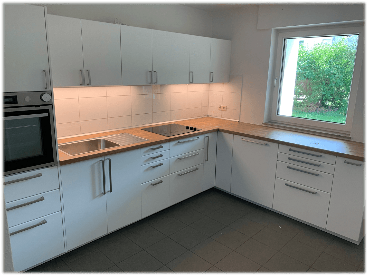 Prenájom bytu 3-izbový 80 m², Weißdornweg 14, Bonn, Severné Porýnie - Westfálsko Prenájom bytu 3-izbový 80 m², Weißdornweg 14, Bonn, Severné Porýnie - Westfálsko