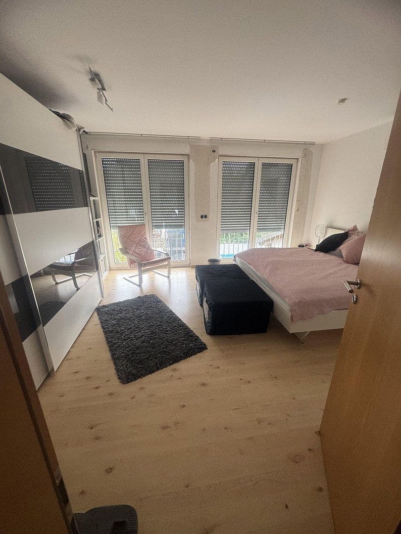 Predaj domu 145 m², pozemek 291 m², Duisburg, Severné Porýnie - Westfálsko Predaj domu 145 m², pozemek 291 m², Duisburg, Severné Porýnie - Westfálsko