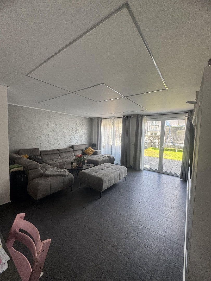 Predaj domu 145 m², pozemek 291 m², Duisburg, Severné Porýnie - Westfálsko Predaj domu 145 m², pozemek 291 m², Duisburg, Severné Porýnie - Westfálsko