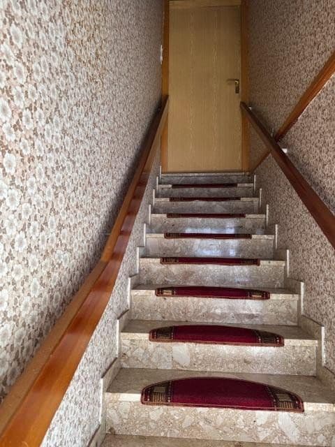 Predaj domu 125 m², pozemek 650 m², Sommerbergstraße 5, Sondheim vor der Rhön, Bavorsko Predaj domu 125 m², pozemek 650 m², Sommerbergstraße 5, Sondheim vor der Rhön, Bavorsko