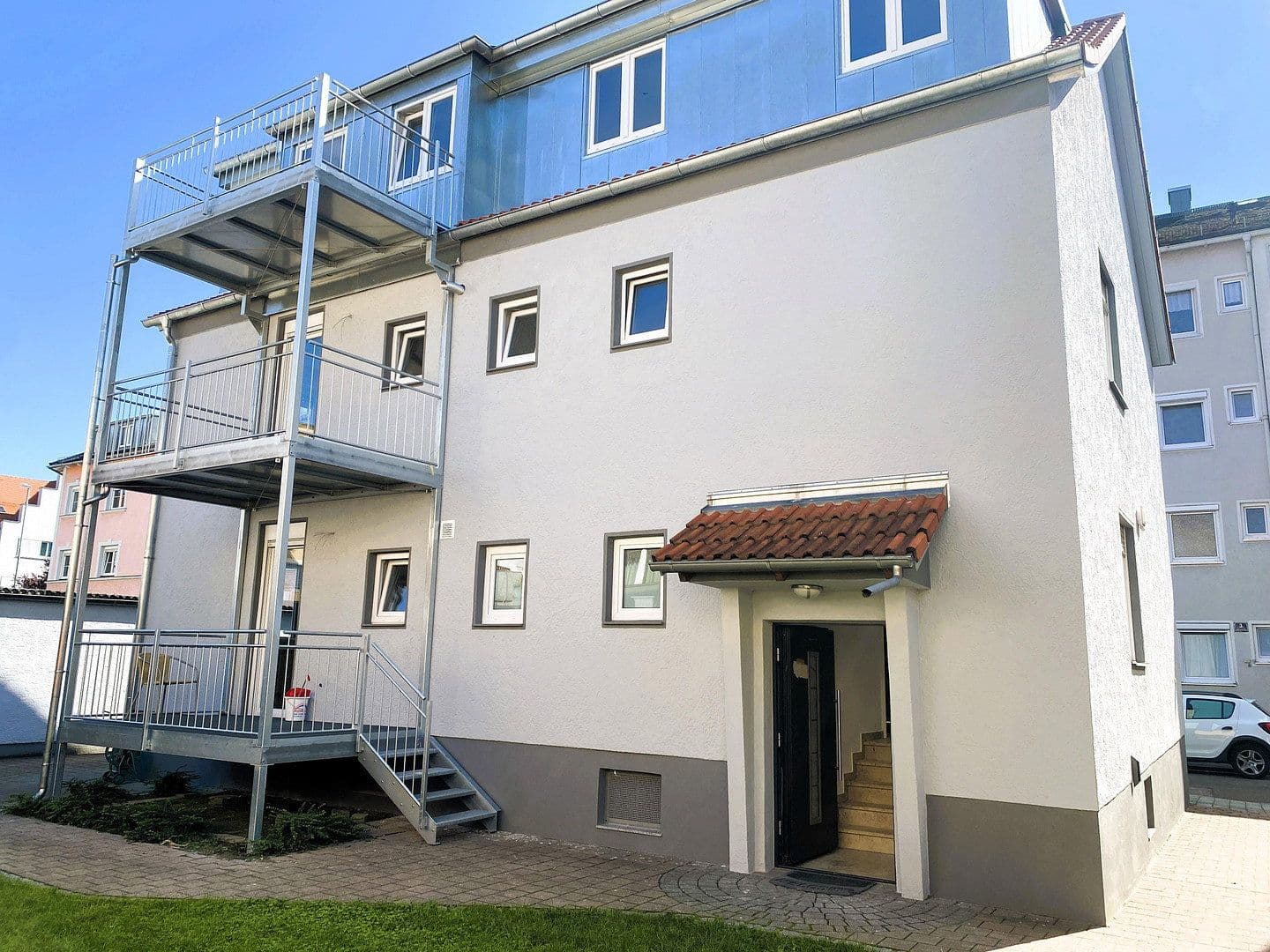 Predaj domu 215 m², pozemek 355 m², Bittlmairstr. 2, Ingolstadt, Bavorsko Predaj domu 215 m², pozemek 355 m², Bittlmairstr. 2, Ingolstadt, Bavorsko