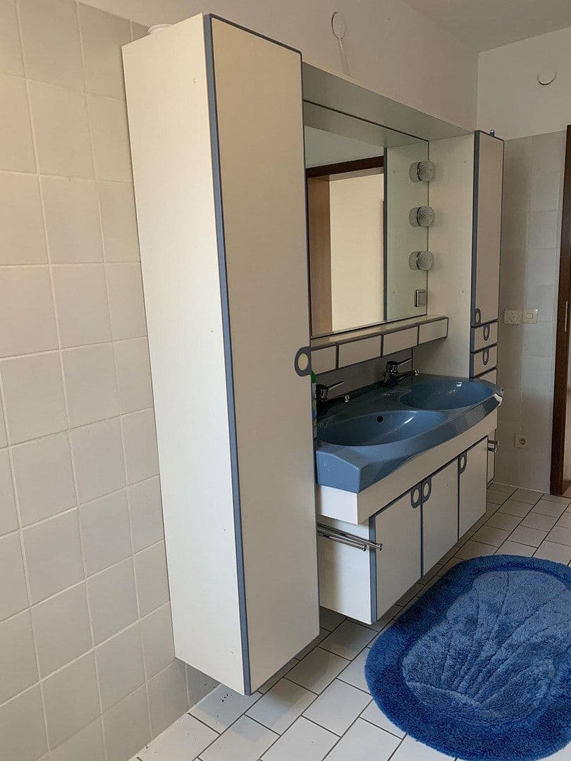 Prenájom bytu 3-izbový 75 m², Darmstadt, Hesensko Prenájom bytu 3-izbový 75 m², Darmstadt, Hesensko