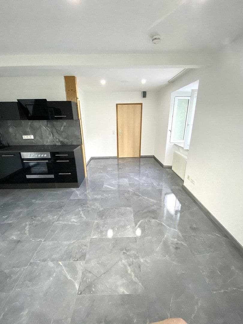 Prenájom bytu 1-izbový 32 m², Steinatalstr, Waldshut-Tiengen, Bádensko-Wurttembersko Prenájom bytu 1-izbový 32 m², Steinatalstr, Waldshut-Tiengen, Bádensko-Wurttembersko