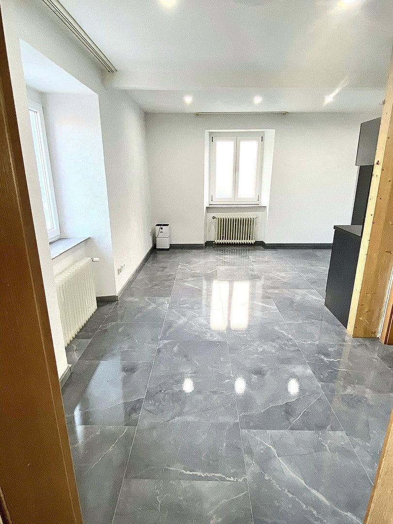 Prenájom bytu 1-izbový 32 m², Steinatalstr, Waldshut-Tiengen, Bádensko-Wurttembersko Prenájom bytu 1-izbový 32 m², Steinatalstr, Waldshut-Tiengen, Bádensko-Wurttembersko