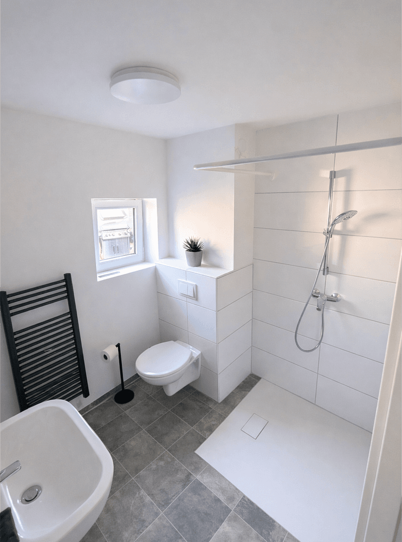 Predaj domu 238 m², pozemek 900 m², Südbrookmerland, Dolné Sasko Predaj domu 238 m², pozemek 900 m², Südbrookmerland, Dolné Sasko