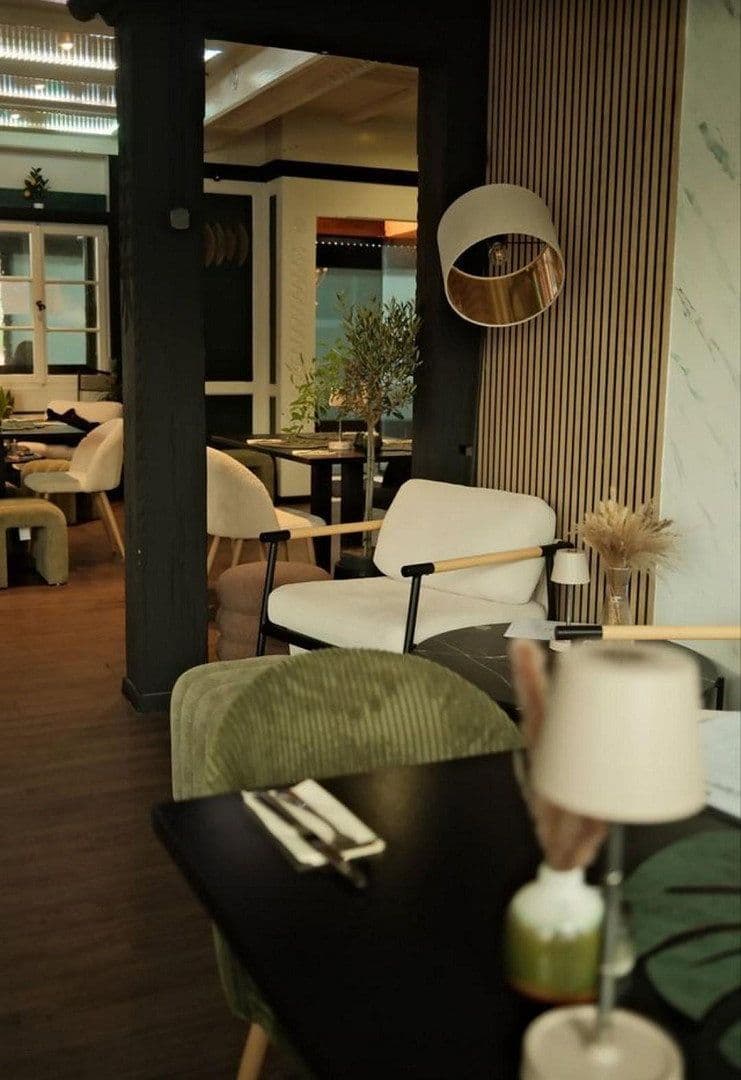 Prenájom nebytového priestoru 110 m², Baldham, Bavorsko Prenájom nebytového priestoru 110 m², Baldham, Bavorsko