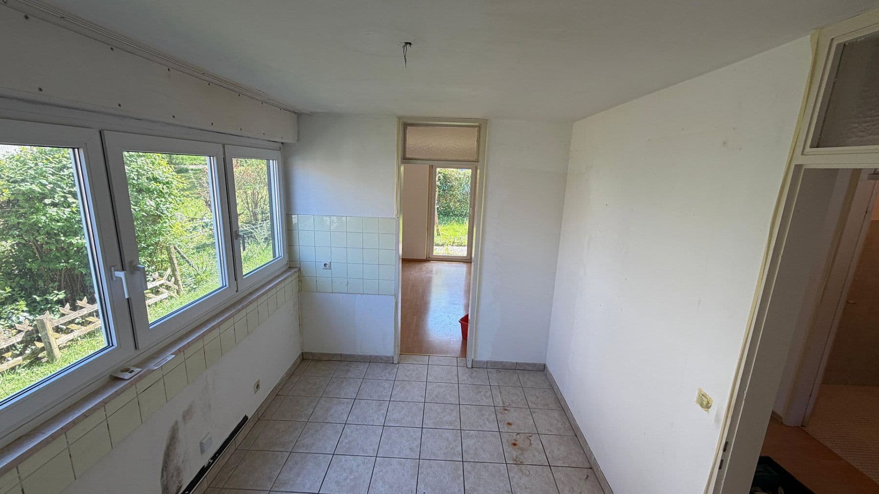 Prenájom bytu 2-izbový 70 m², Gaggenau, Bádensko-Wurttembersko Prenájom bytu 2-izbový 70 m², Gaggenau, Bádensko-Wurttembersko