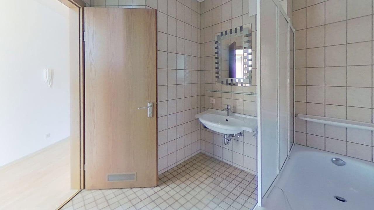 Prenájom bytu 3-izbový 82 m², Alemannenstr. 2, Donaueschingen, Bádensko-Wurttembersko Prenájom bytu 3-izbový 82 m², Alemannenstr. 2, Donaueschingen, Bádensko-Wurttembersko