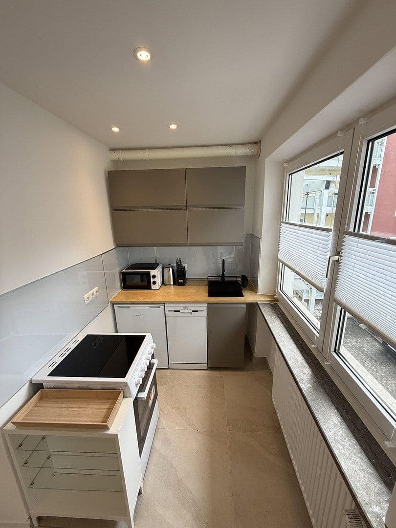 Prenájom bytu 2-izbový 48 m², Fäustlestraße 2, München, Bavorsko Prenájom bytu 2-izbový 48 m², Fäustlestraße 2, München, Bavorsko