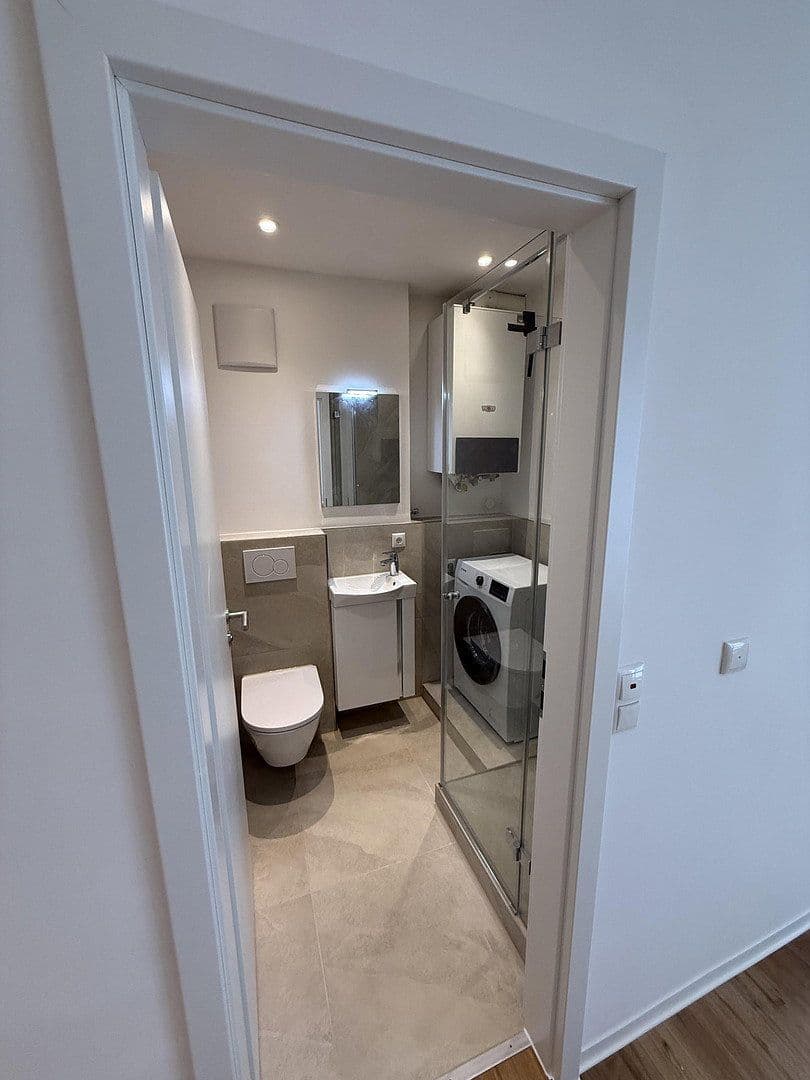 Prenájom bytu 2-izbový 48 m², Fäustlestraße 2, München, Bavorsko Prenájom bytu 2-izbový 48 m², Fäustlestraße 2, München, Bavorsko