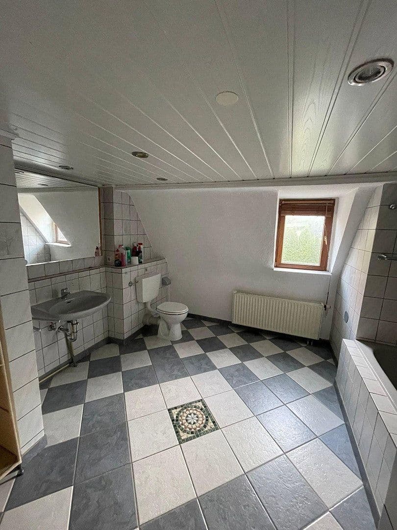 Predaj domu 170 m², pozemek 395 m², Happurg, Bavorsko Predaj domu 170 m², pozemek 395 m², Happurg, Bavorsko