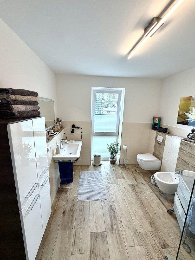 Predaj bytu 3-izbový 115 m², Bad Bevensen, Dolné Sasko Predaj bytu 3-izbový 115 m², Bad Bevensen, Dolné Sasko