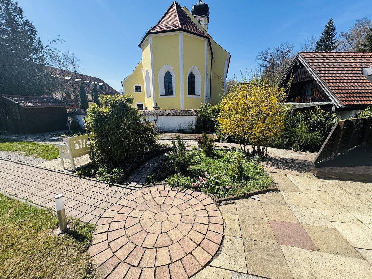 Prenájom domu 250 m², pozemek 908 m², Münsing, Bavorsko Prenájom domu 250 m², pozemek 908 m², Münsing, Bavorsko