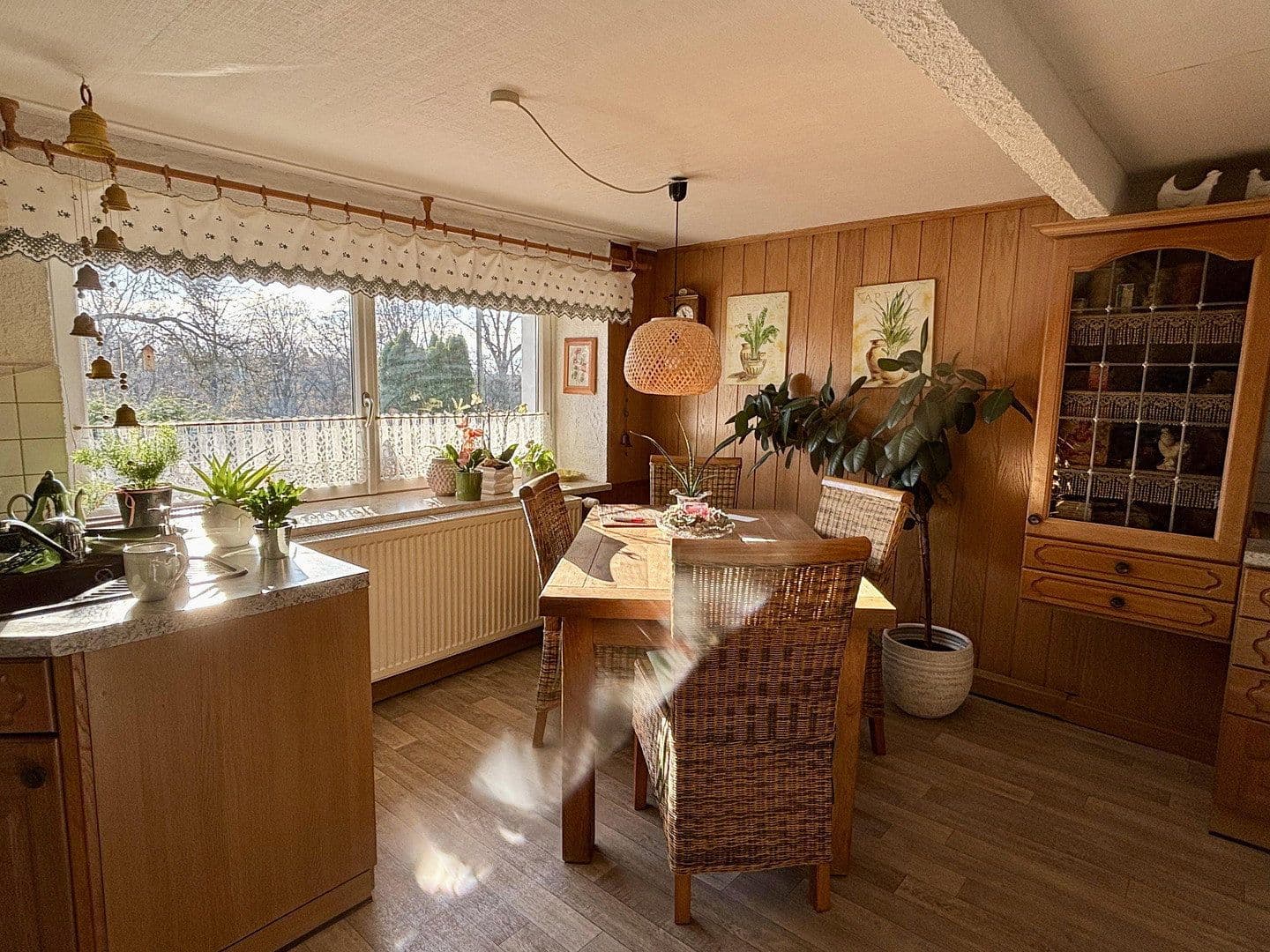 Predaj domu 115 m², pozemek 1.100 m², Seumestraße 40, Grimma, Sasko Predaj domu 115 m², pozemek 1.100 m², Seumestraße 40, Grimma, Sasko