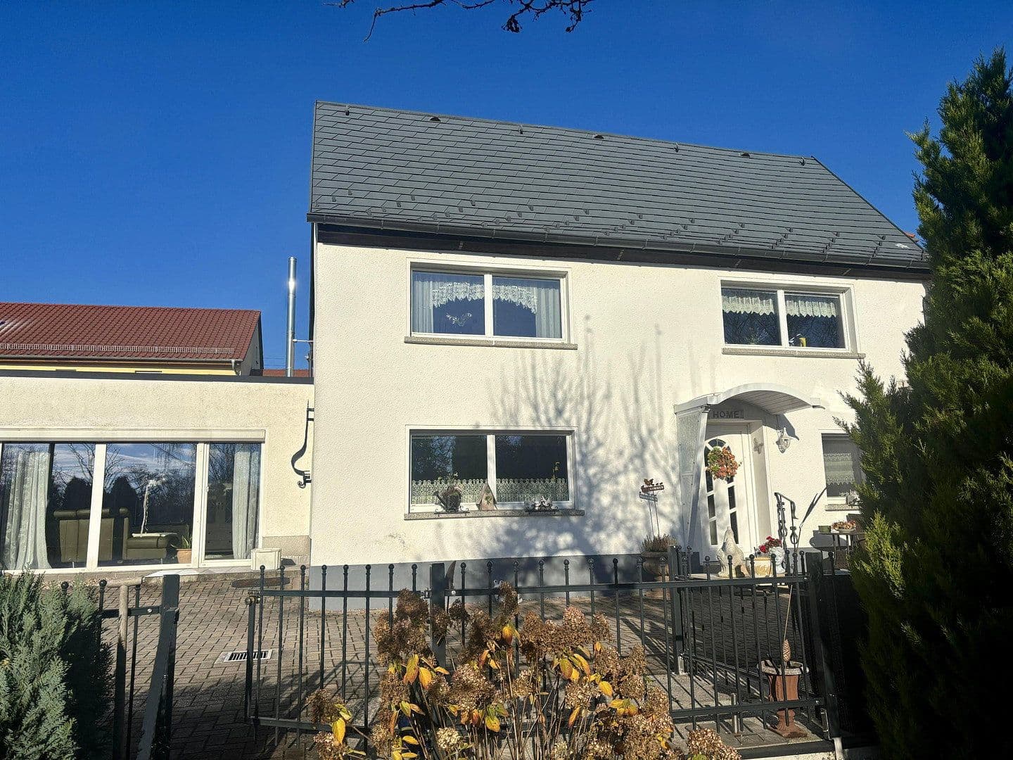 Predaj domu 115 m², pozemek 1.100 m², Seumestraße 40, Grimma, Sasko Predaj domu 115 m², pozemek 1.100 m², Seumestraße 40, Grimma, Sasko