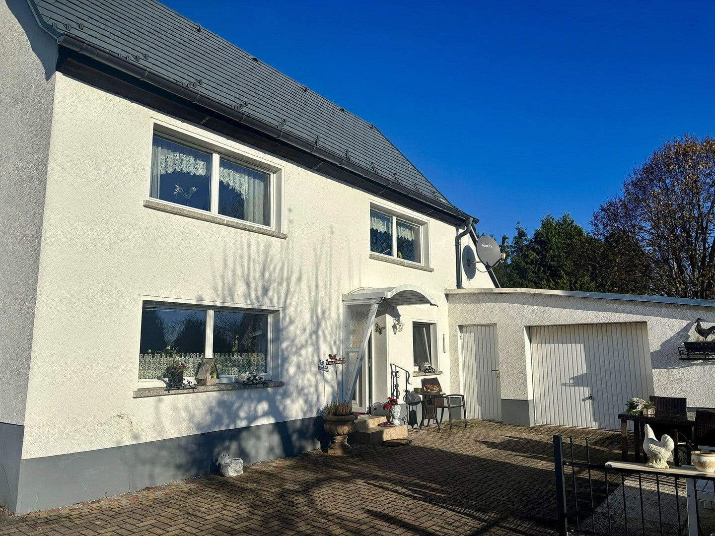 Predaj domu 115 m², pozemek 1.100 m², Seumestraße 40, Grimma, Sasko Predaj domu 115 m², pozemek 1.100 m², Seumestraße 40, Grimma, Sasko