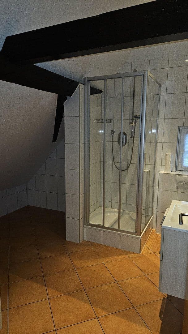 Prenájom bytu 14 m², Langen, Hesensko Prenájom bytu 14 m², Langen, Hesensko