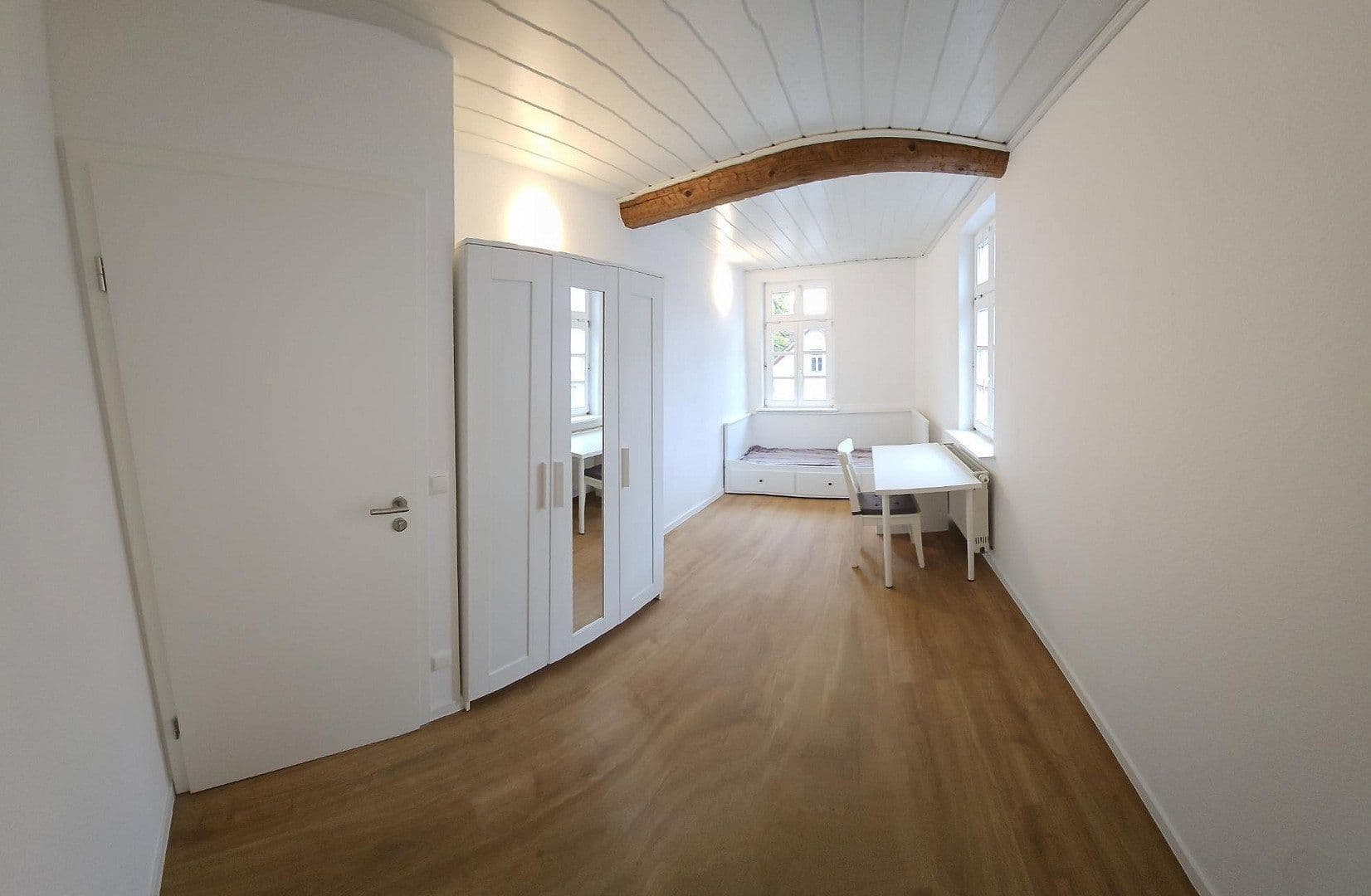 Prenájom bytu 14 m², Langen, Hesensko Prenájom bytu 14 m², Langen, Hesensko
