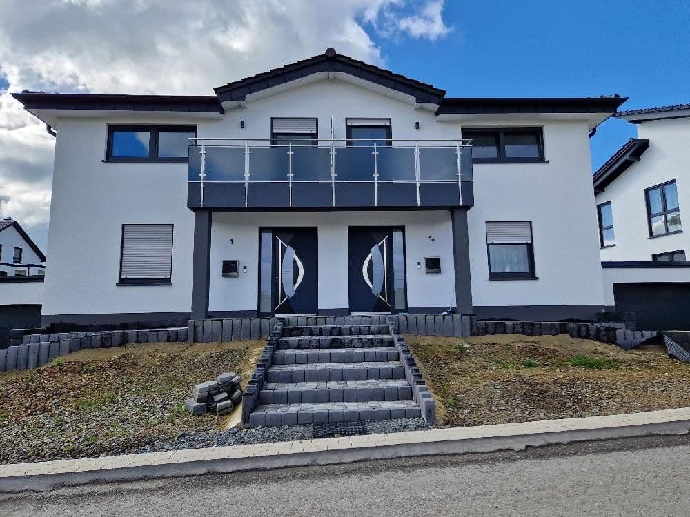 Prenájom domu 140 m², pozemek 150 m², Sängertshöhe, Nümbrecht, Severné Porýnie - Westfálsko Prenájom domu 140 m², pozemek 150 m², Sängertshöhe, Nümbrecht, Severné Porýnie - Westfálsko