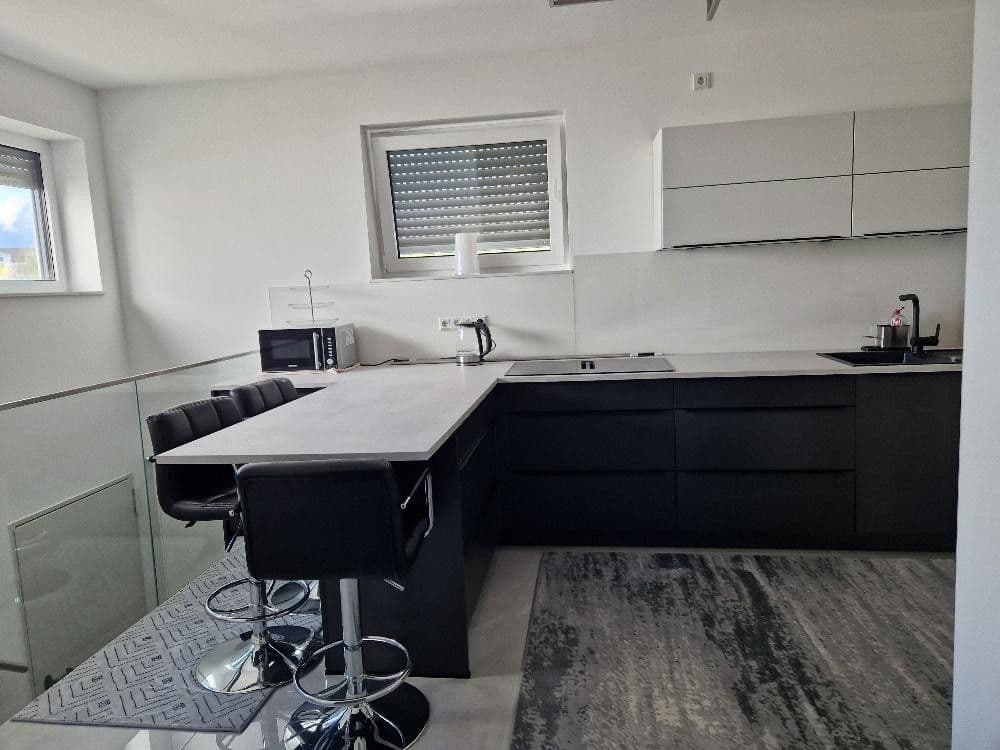 Prenájom domu 140 m², pozemek 150 m², Sängertshöhe, Nümbrecht, Severné Porýnie - Westfálsko Prenájom domu 140 m², pozemek 150 m², Sängertshöhe, Nümbrecht, Severné Porýnie - Westfálsko