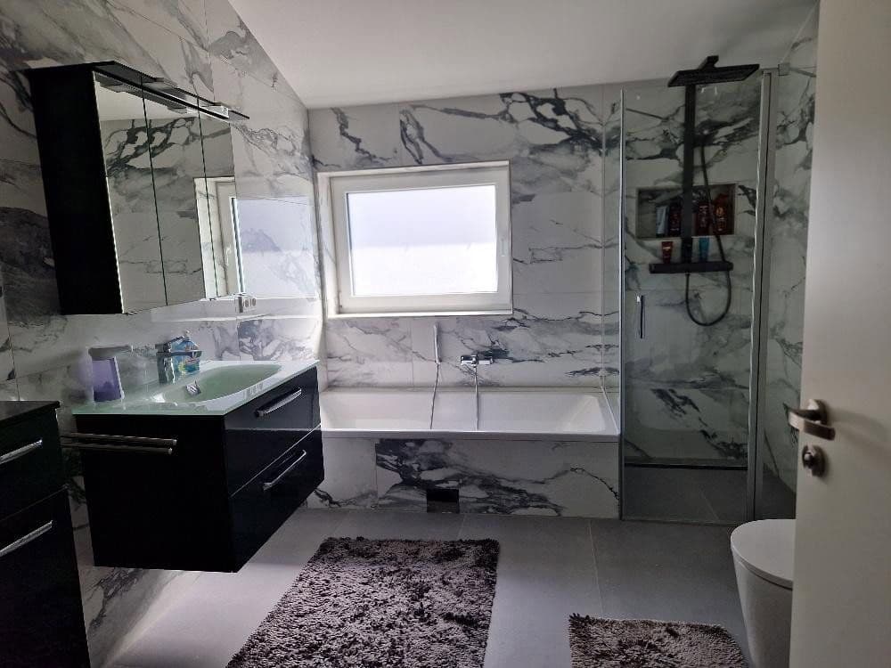 Prenájom domu 140 m², pozemek 150 m², Sängertshöhe, Nümbrecht, Severné Porýnie - Westfálsko Prenájom domu 140 m², pozemek 150 m², Sängertshöhe, Nümbrecht, Severné Porýnie - Westfálsko