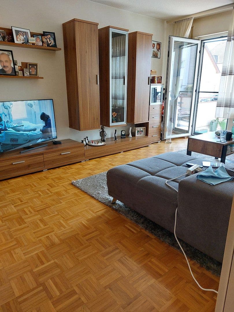 Prenájom bytu 2-izbový 54 m², Offenbach, Hesensko Prenájom bytu 2-izbový 54 m², Offenbach, Hesensko