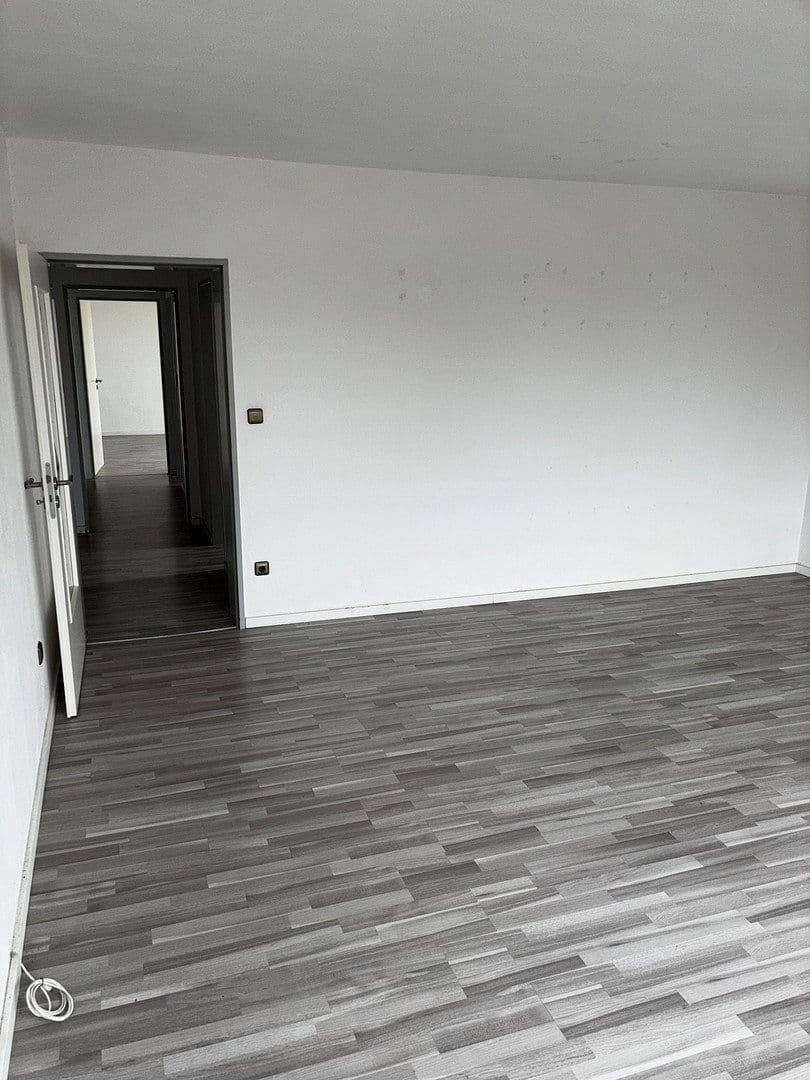 Prenájom bytu 3-izbový 82 m², Humboldstraße 20, Detmold, Severné Porýnie - Westfálsko Prenájom bytu 3-izbový 82 m², Humboldstraße 20, Detmold, Severné Porýnie - Westfálsko