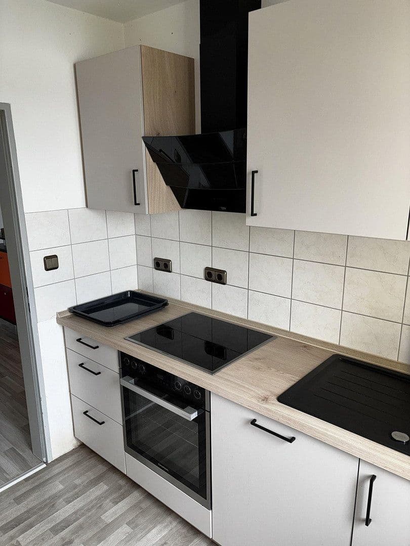 Prenájom bytu 3-izbový 82 m², Humboldstraße 20, Detmold, Severné Porýnie - Westfálsko Prenájom bytu 3-izbový 82 m², Humboldstraße 20, Detmold, Severné Porýnie - Westfálsko