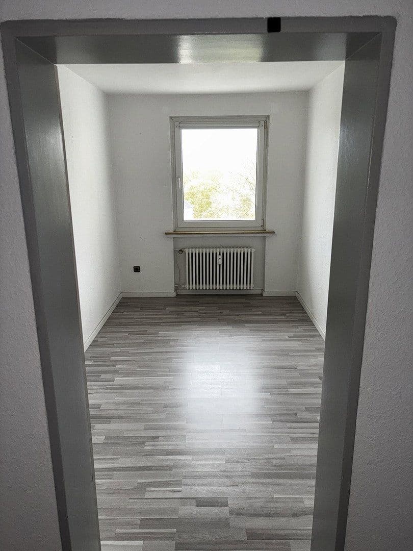 Prenájom bytu 3-izbový 82 m², Humboldstraße 20, Detmold, Severné Porýnie - Westfálsko Prenájom bytu 3-izbový 82 m², Humboldstraße 20, Detmold, Severné Porýnie - Westfálsko