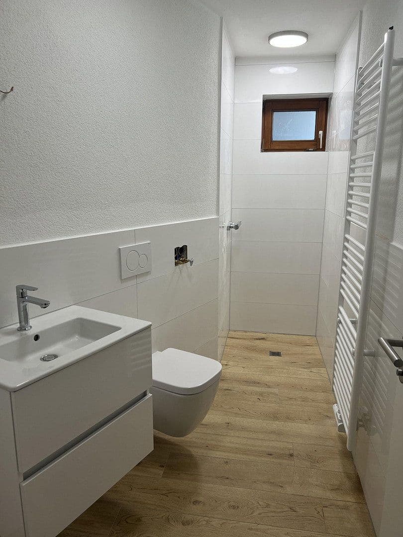 Prenájom bytu 2-izbový 59 m², Öhningen, Bádensko-Wurttembersko Prenájom bytu 2-izbový 59 m², Öhningen, Bádensko-Wurttembersko