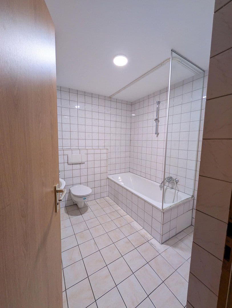 Prenájom bytu 5-izbový 103 m², Ottobeurer Straße 17, Markt Rettenbach, Bavorsko Prenájom bytu 5-izbový 103 m², Ottobeurer Straße 17, Markt Rettenbach, Bavorsko