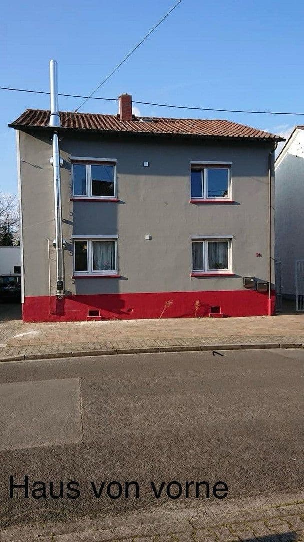 Predaj domu 140 m², pozemek 690 m², Ingelheim am Rhein, Porýnie-Falcko Predaj domu 140 m², pozemek 690 m², Ingelheim am Rhein, Porýnie-Falcko