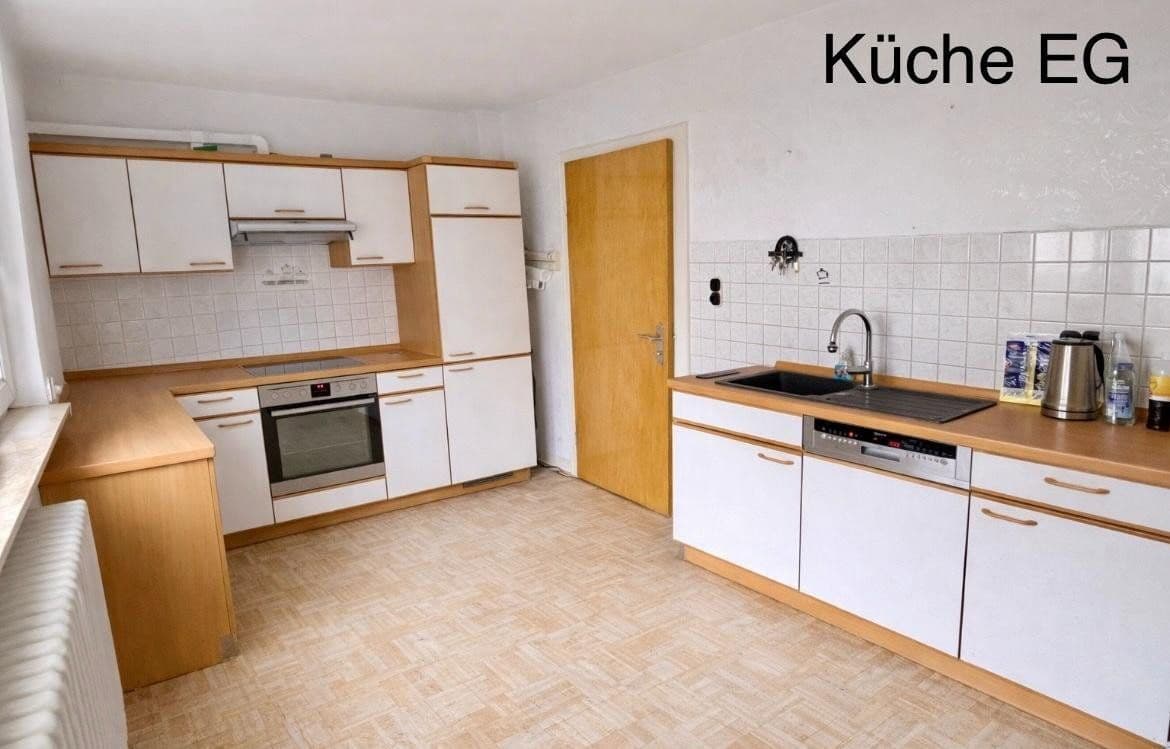 Predaj domu 140 m², pozemek 690 m², Ingelheim am Rhein, Porýnie-Falcko Predaj domu 140 m², pozemek 690 m², Ingelheim am Rhein, Porýnie-Falcko