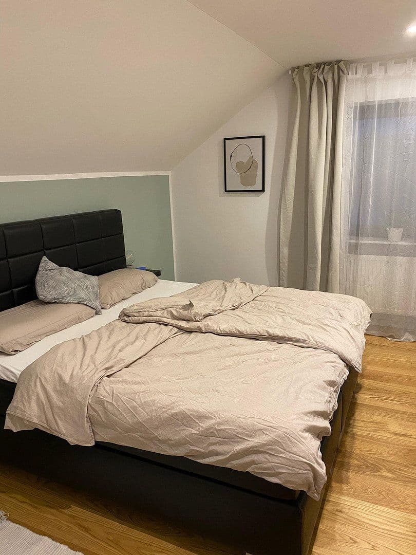 Predaj domu 190 m², pozemek 850 m², Hirschaid, Bavorsko Predaj domu 190 m², pozemek 850 m², Hirschaid, Bavorsko