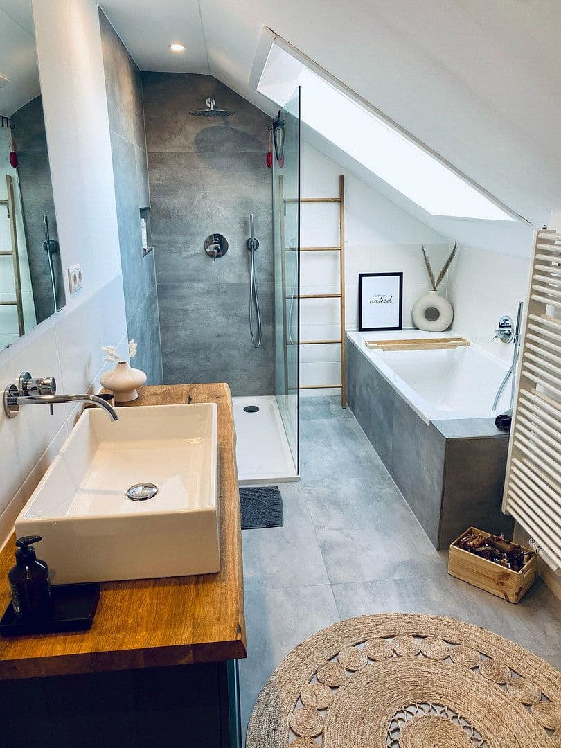 Predaj domu 190 m², pozemek 850 m², Hirschaid, Bavorsko Predaj domu 190 m², pozemek 850 m², Hirschaid, Bavorsko