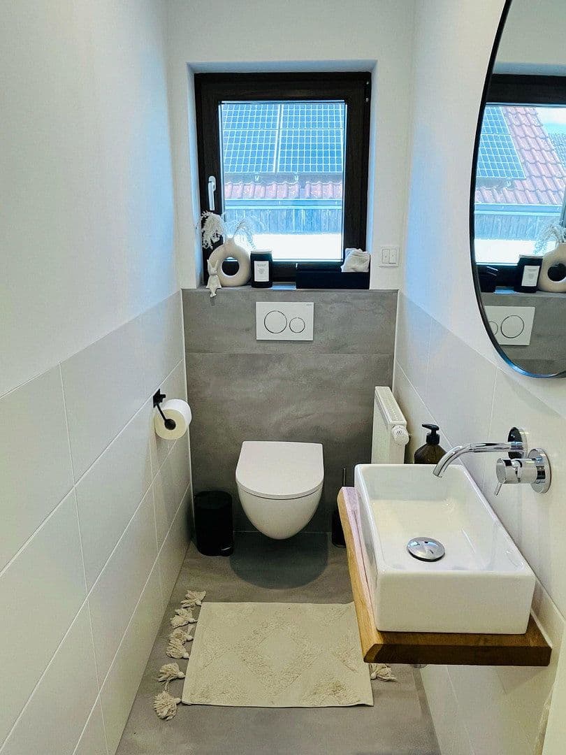 Predaj domu 190 m², pozemek 850 m², Hirschaid, Bavorsko Predaj domu 190 m², pozemek 850 m², Hirschaid, Bavorsko